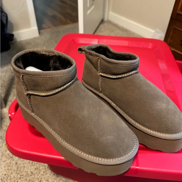 Cushionaire Shoes - Cushionaire Women’s Boots